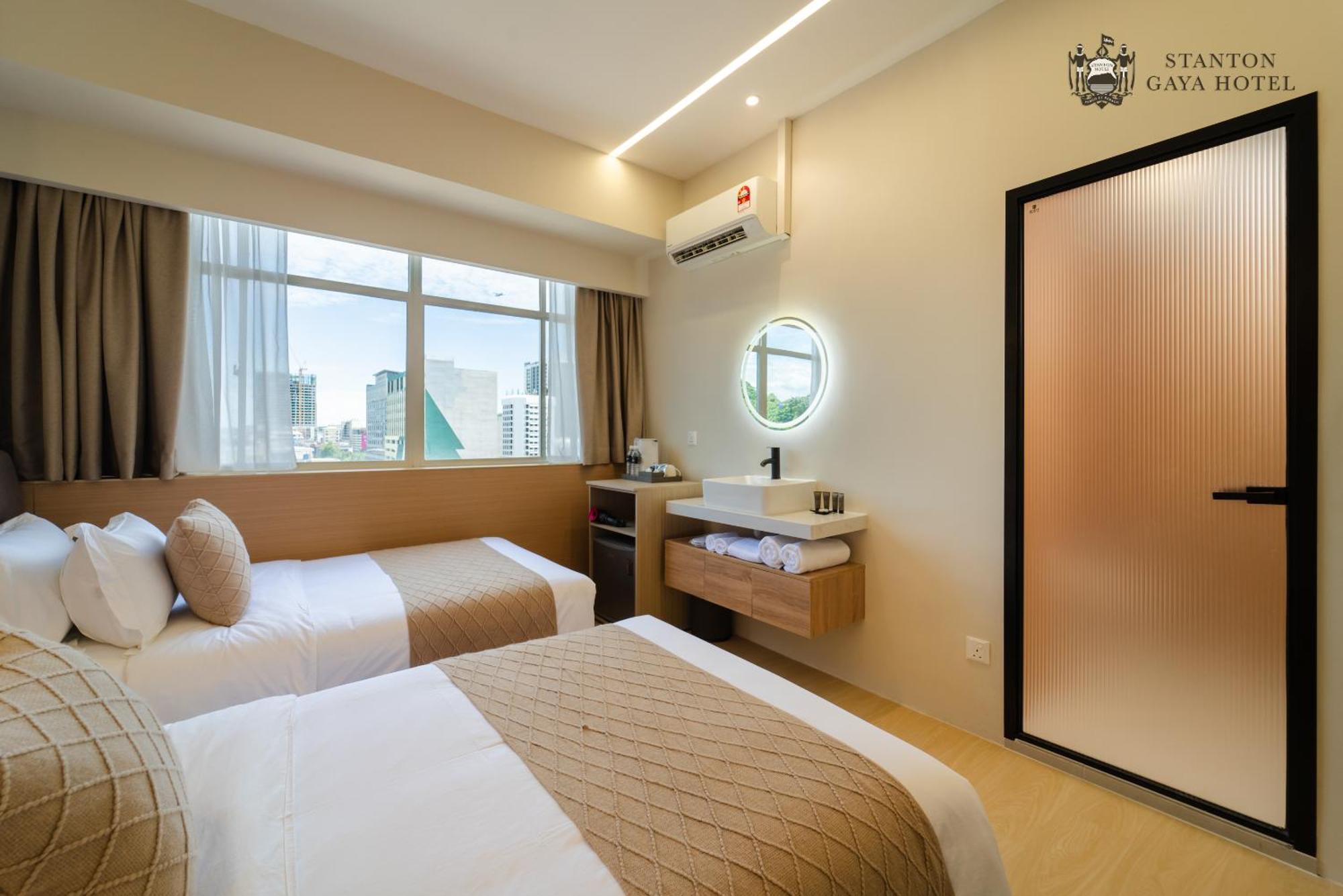 Stanton Gaya Hotel Kota Kinabalu Exterior photo